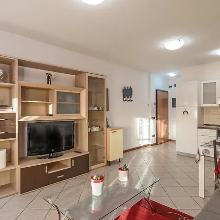 아파트 Casina Di Lilli